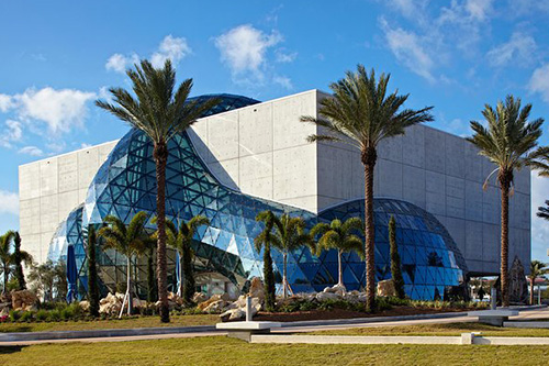 Museo Salvador Dalí y St. Pete